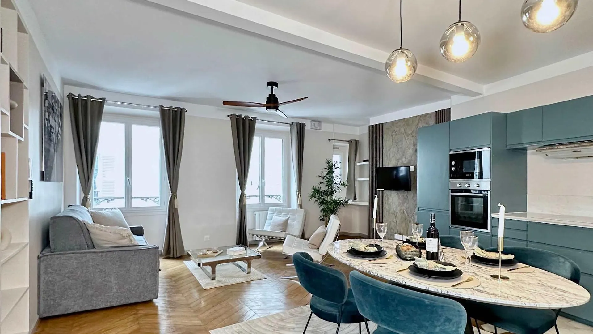 Apartmán Typical Luxurious Parisian Getaway 0*, Paříž